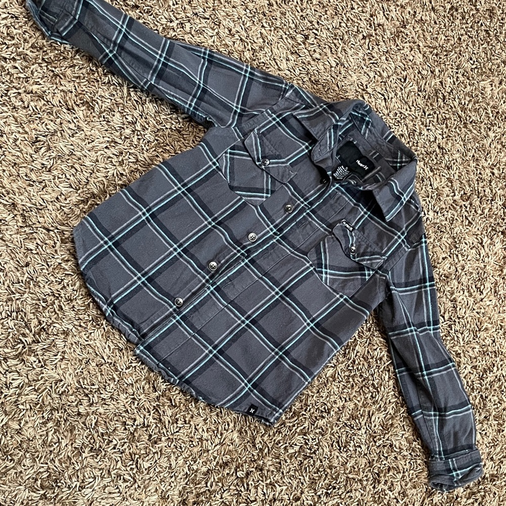 Hurley Kids Plaid Flannel Button Down Shirt in Dark Gray